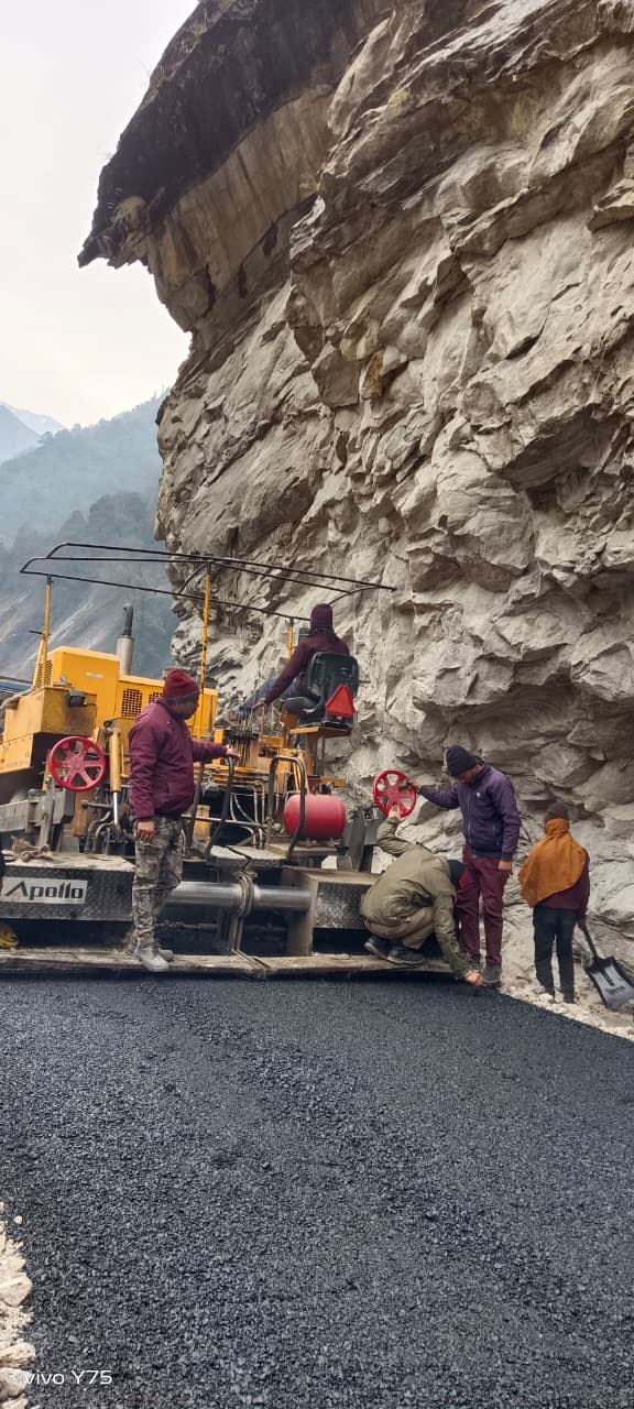 Munsiyari MBM Road 10